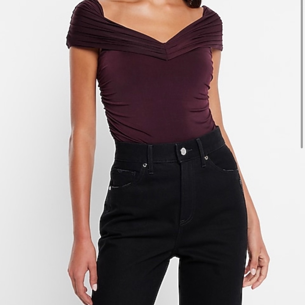Woman express top bodysuit Contour Compression Silky Dark Purple size Large.